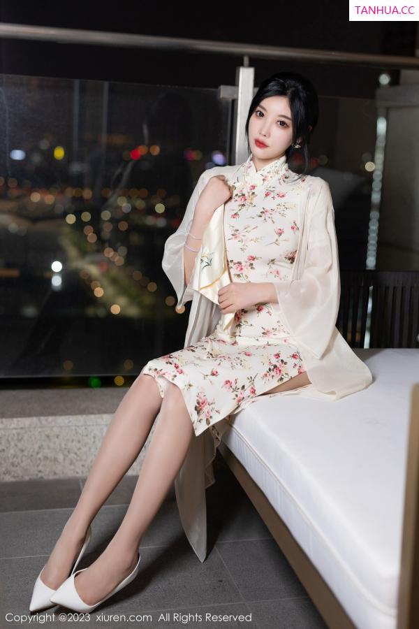 杨晨晨 sugar小甜心CC [XiuRen]高清写真图 2023.09.08 No.7363 杨晨晨Yome 旗袍美腿第6张图片
